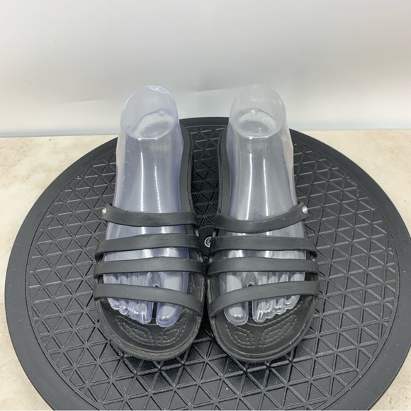 Crocs Rhonda Wedge Sandals‎ Women Size 9 Shoes Black Flip Flops Heel Rubber - Picture 3 of 8